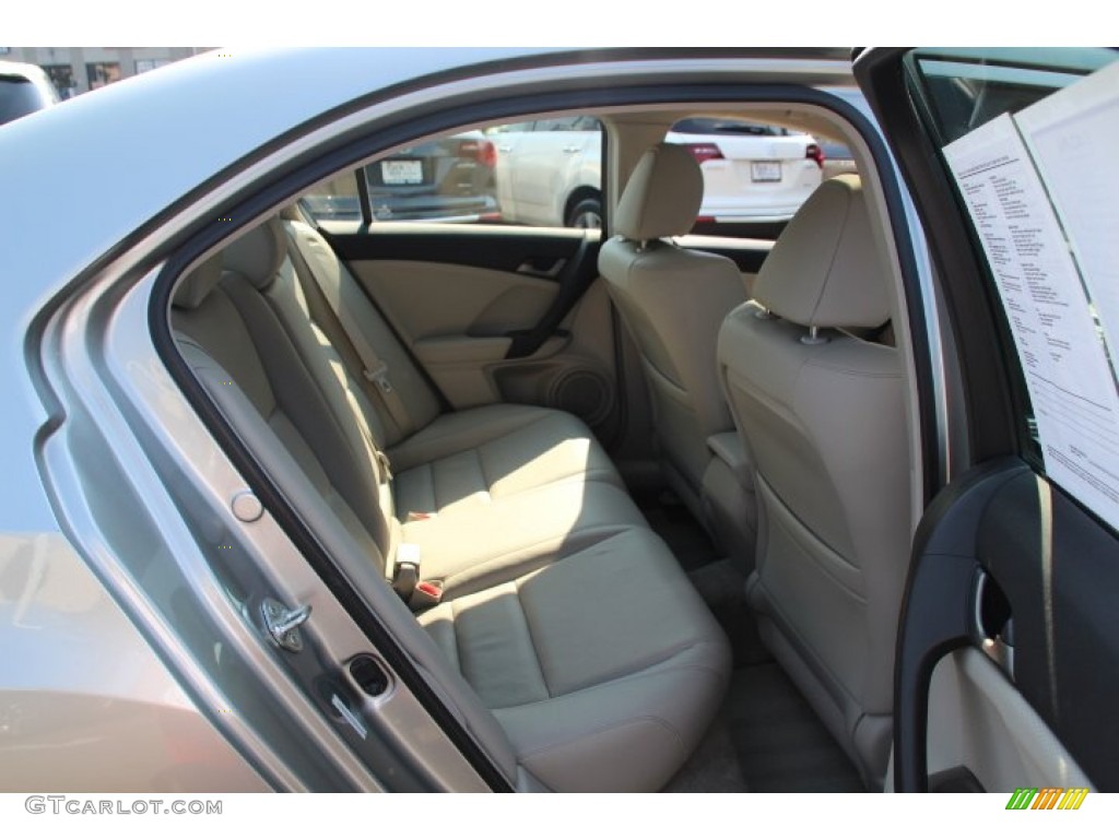 2010 TSX Sedan - Palladium Metallic / Taupe photo #24