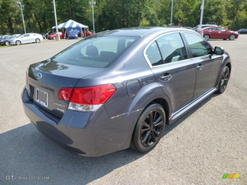 2013 Legacy 2.5i Premium - Graphite Gray Metallic / Black photo #7