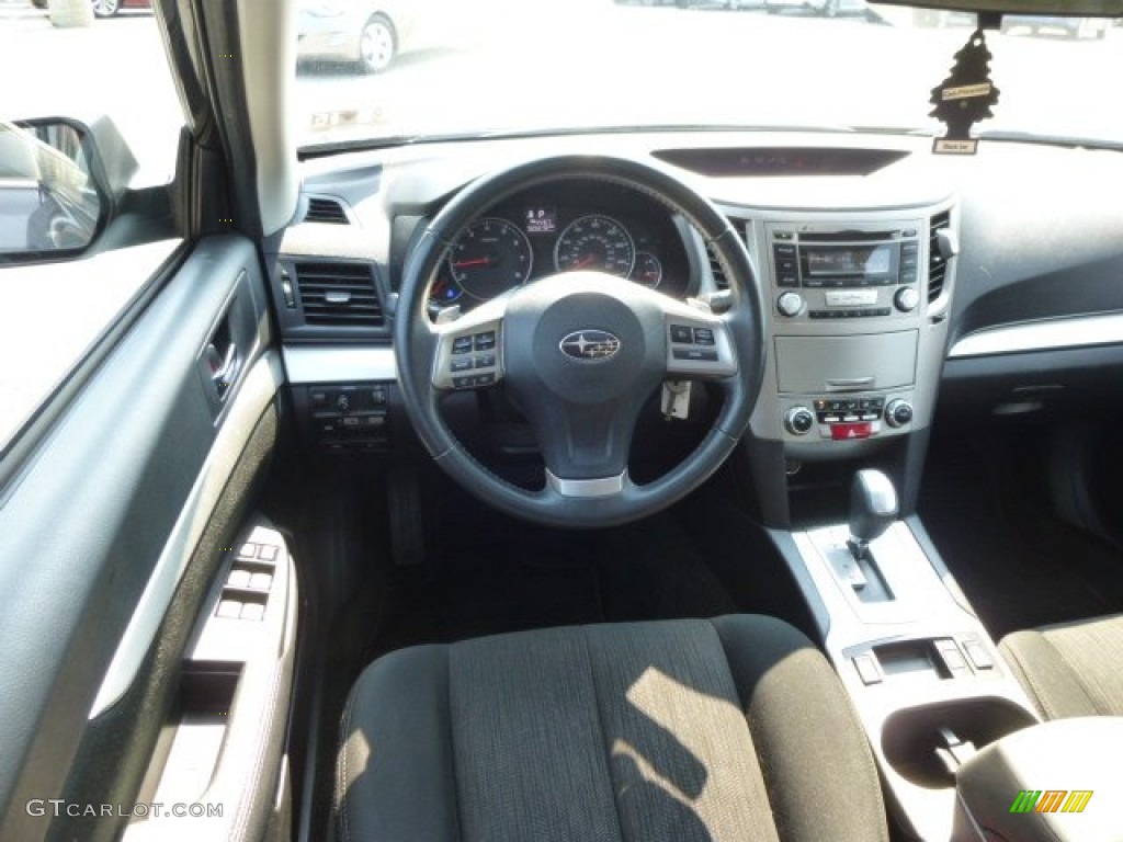 2013 Legacy 2.5i Premium - Graphite Gray Metallic / Black photo #14