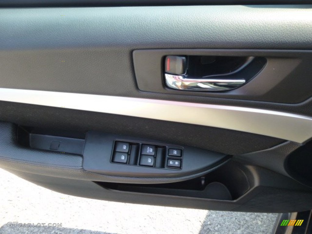 2013 Legacy 2.5i Premium - Graphite Gray Metallic / Black photo #17