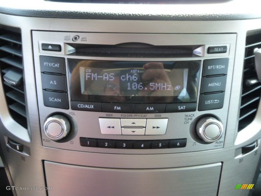 2013 Legacy 2.5i Premium - Graphite Gray Metallic / Black photo #19