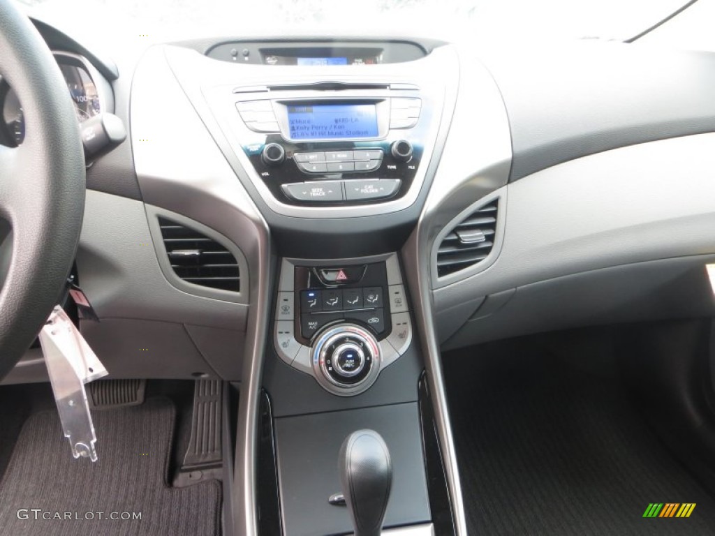 2013 Elantra GLS - Titanium Gray Metallic / Gray photo #25