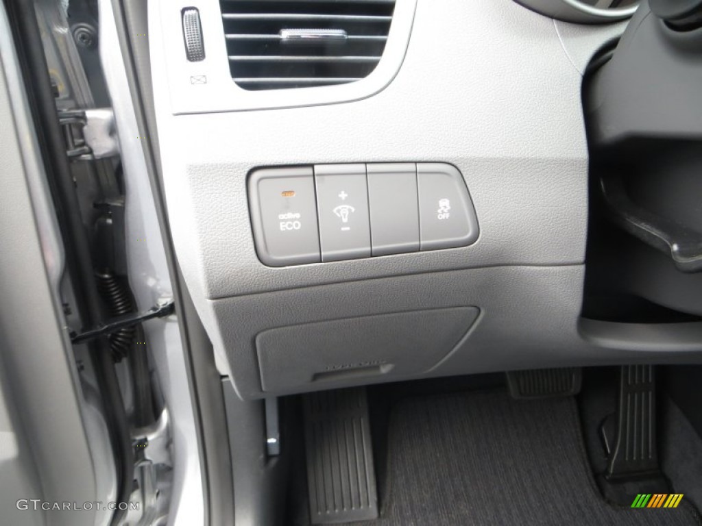 2013 Elantra GLS - Titanium Gray Metallic / Gray photo #31