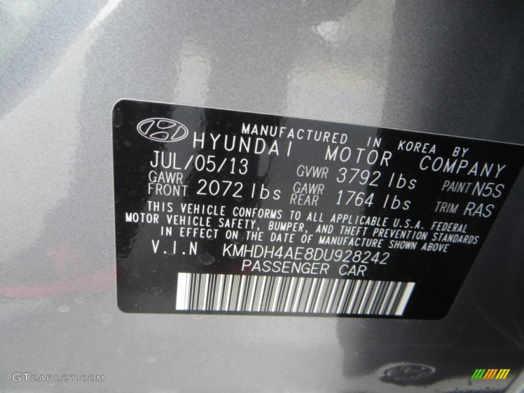 2013 Elantra GLS - Titanium Gray Metallic / Gray photo #32