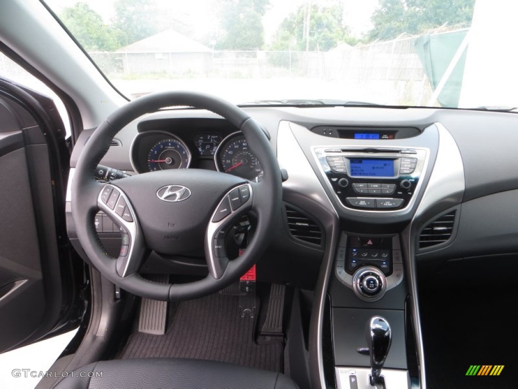 2013 Elantra Limited - Black / Black photo #25