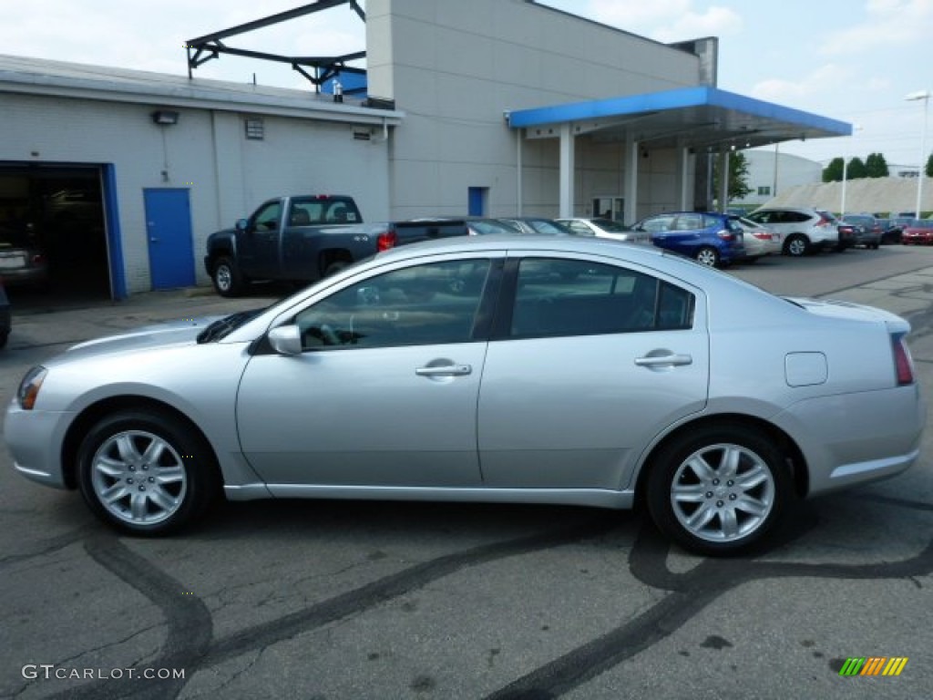 2006 Galant SE - Liquid Silver Metallic / Black photo #6