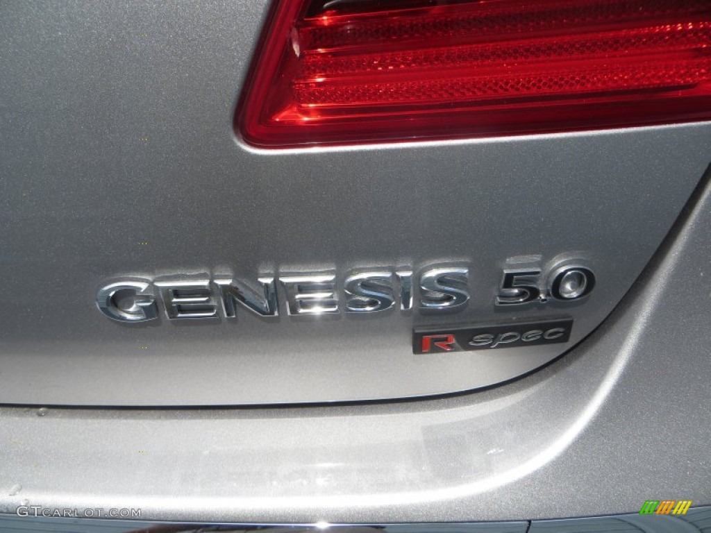 2013 Hyundai Genesis 5.0 R Spec Sedan Marks and Logos Photos