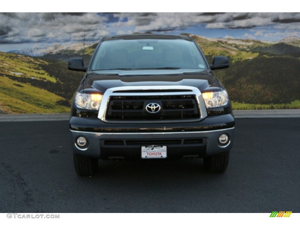 2013 Tundra CrewMax 4x4 - Black / Sand Beige photo #3