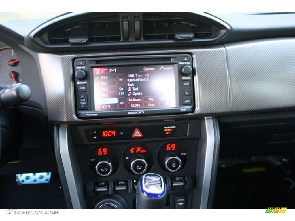 2013 Scion FR-S Sport Coupe Controls Photo #84852855