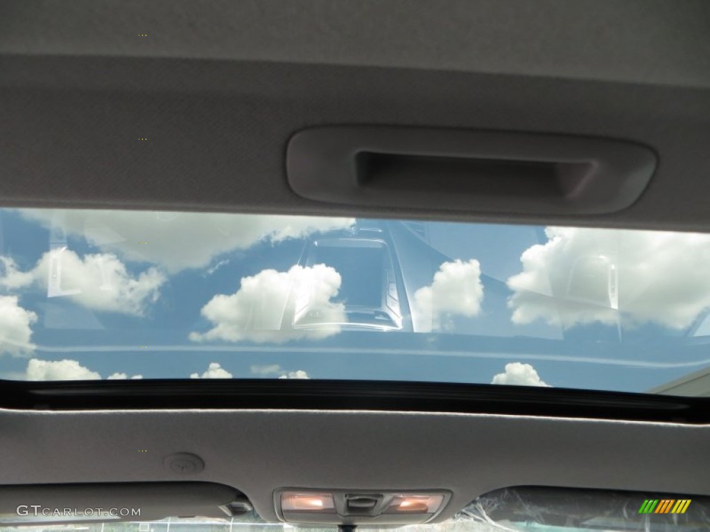 2013 Elantra Limited - Silver / Gray photo #24