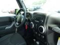Black - Wrangler Sahara 4x4 Photo No. 7