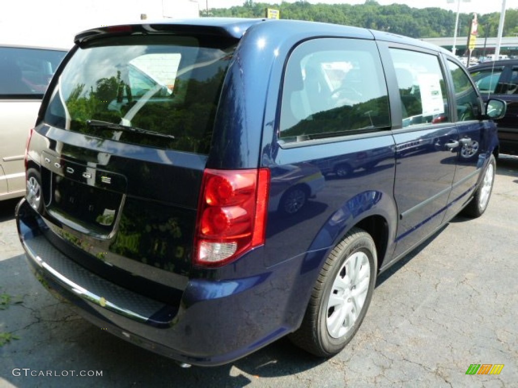 True Blue Pearl 2014 Dodge Grand Caravan American Value Package Exterior Photo #84857079
