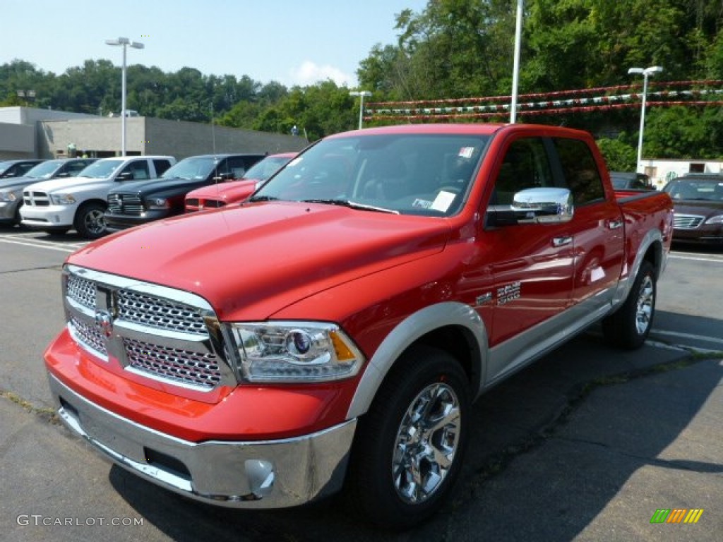 2014 1500 Laramie Crew Cab 4x4 - Flame Red / Black photo #1