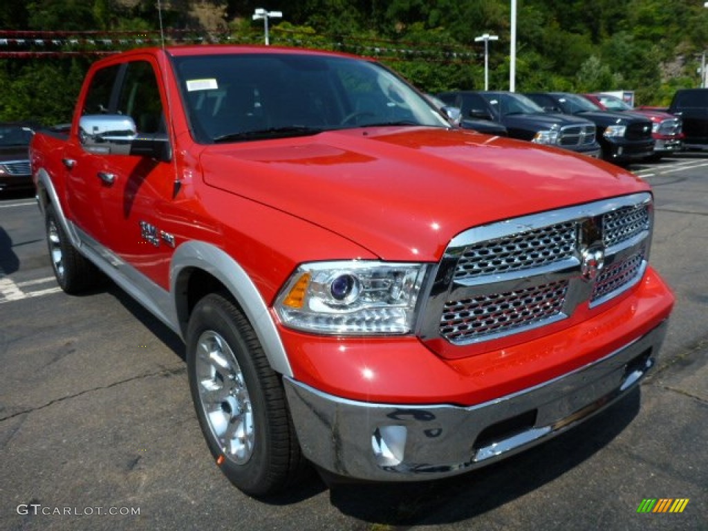 2014 1500 Laramie Crew Cab 4x4 - Flame Red / Black photo #8