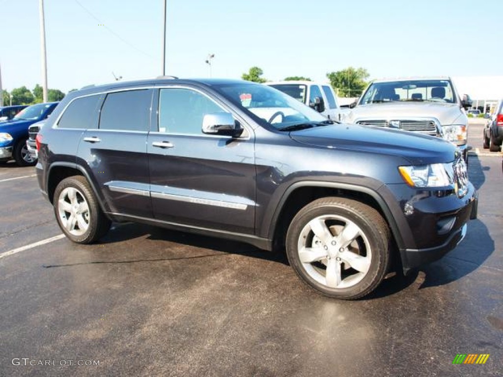 2012 Grand Cherokee Overland 4x4 - Maximum Steel Metallic / Black photo #2