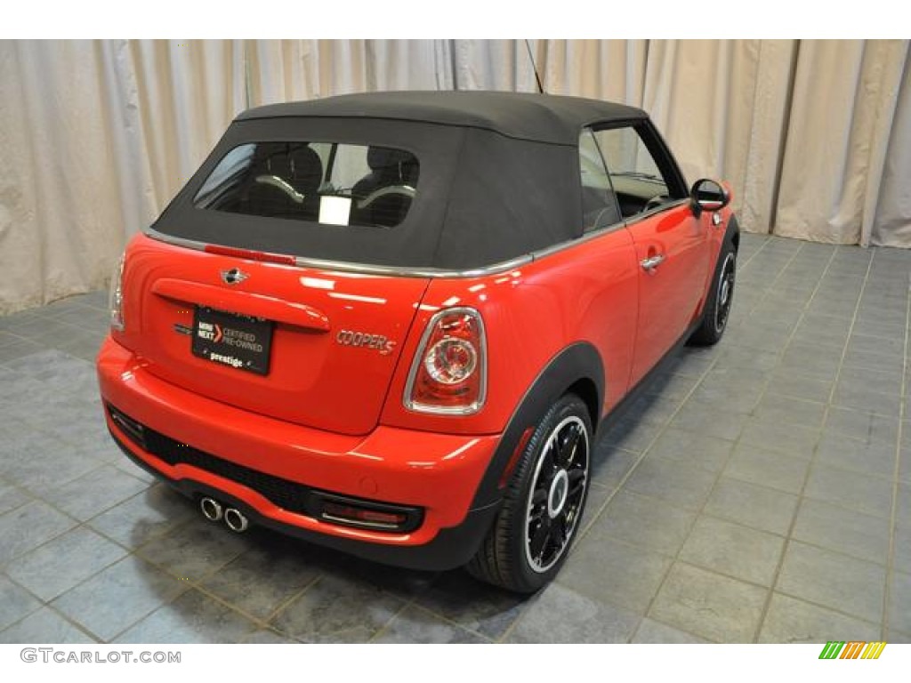2013 Cooper S Convertible - Chili Red / Carbon Black photo #12