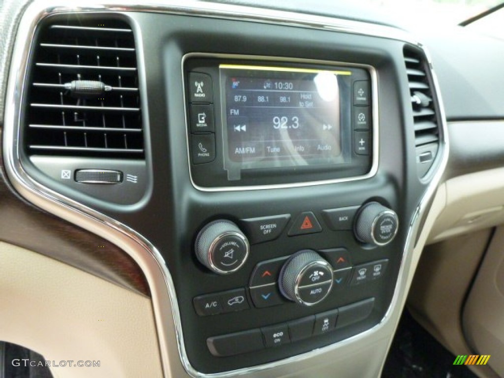 2014 Grand Cherokee Laredo 4x4 - Deep Cherry Red Crystal Pearl / New Zealand Black/Light Frost photo #19