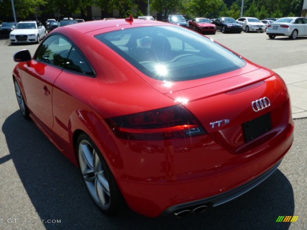 2013 TT S 2.0T quattro Coupe - Misano Red Pearl Effect / Black/Magma Red photo #3