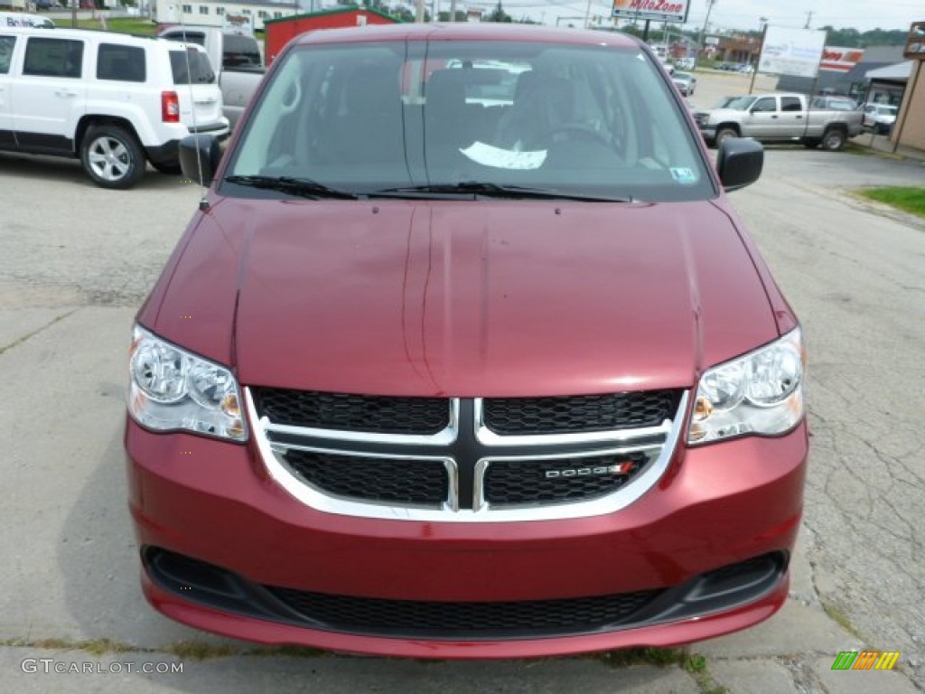 2014 Grand Caravan American Value Package - Deep Cherry Red Crystal Pearl / Black/Light Graystone photo #10