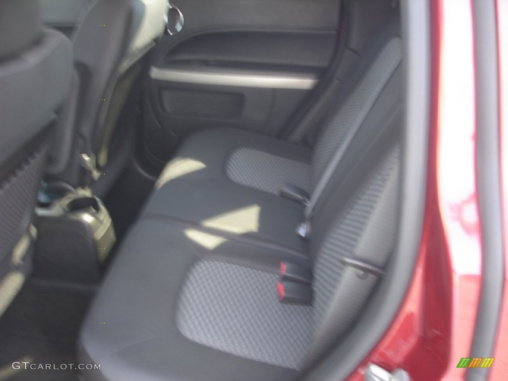 2009 HHR LS - Cardinal Red Metallic / Ebony photo #11
