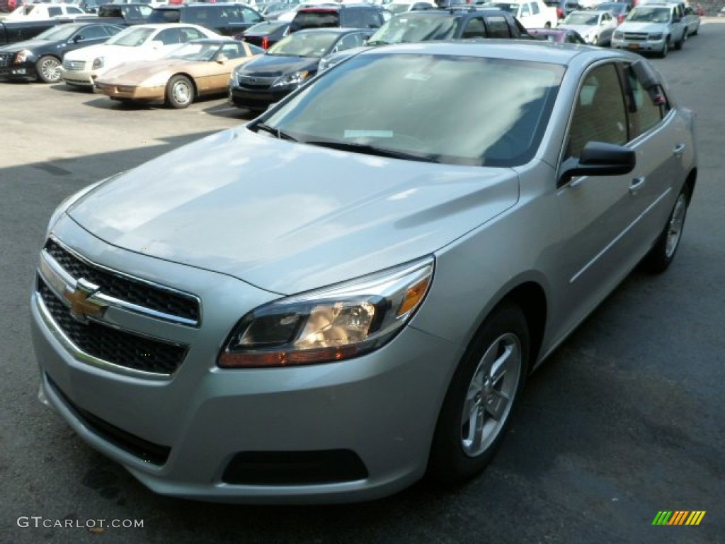 2013 Malibu LS - Silver Ice Metallic / Jet Black/Titanium photo #7