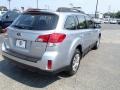 Ice Silver Metallic - Outback 2.5i Photo No. 7