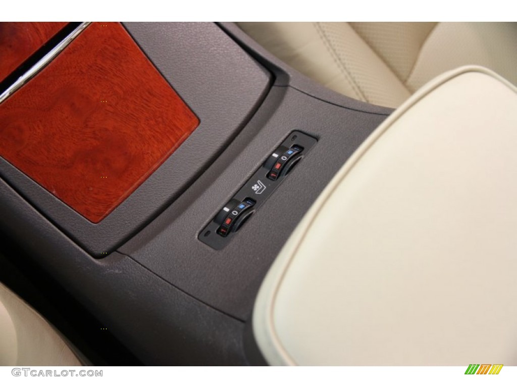 2010 Lexus ES 350 Controls Photo #84868517