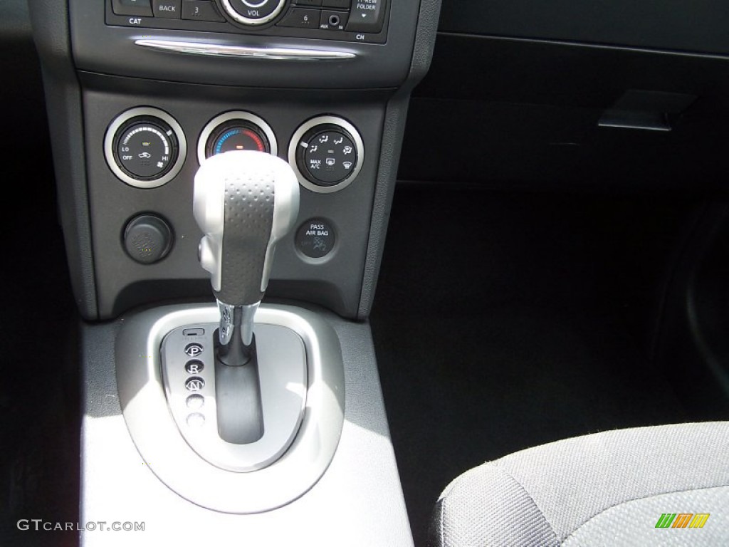 2011 Rogue S - Silver Ice Metallic / Gray photo #19
