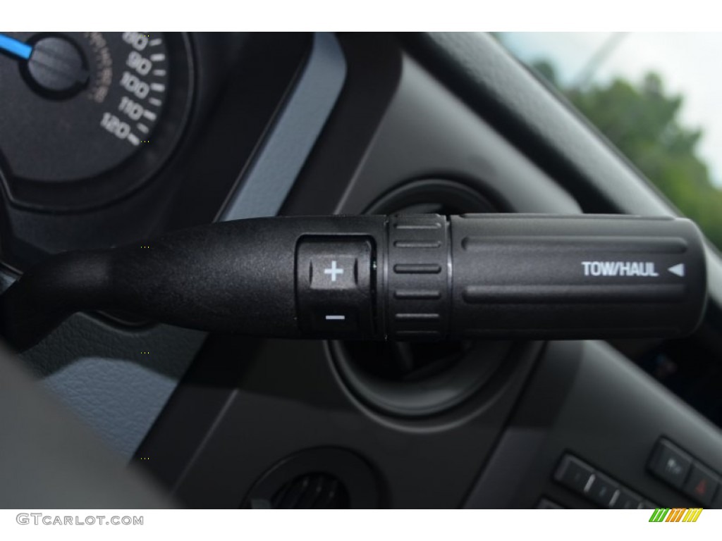 2013 Ford F150 XL SuperCab Controls Photo #84870866