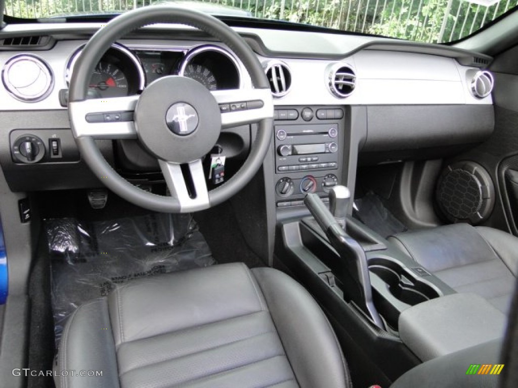 2009 Mustang GT Premium Convertible - Vista Blue Metallic / Dark Charcoal photo #41