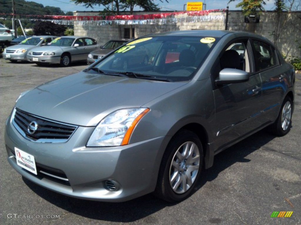 2010 Sentra 2.0 S - Brilliant Silver Metallic / Charcoal photo #1