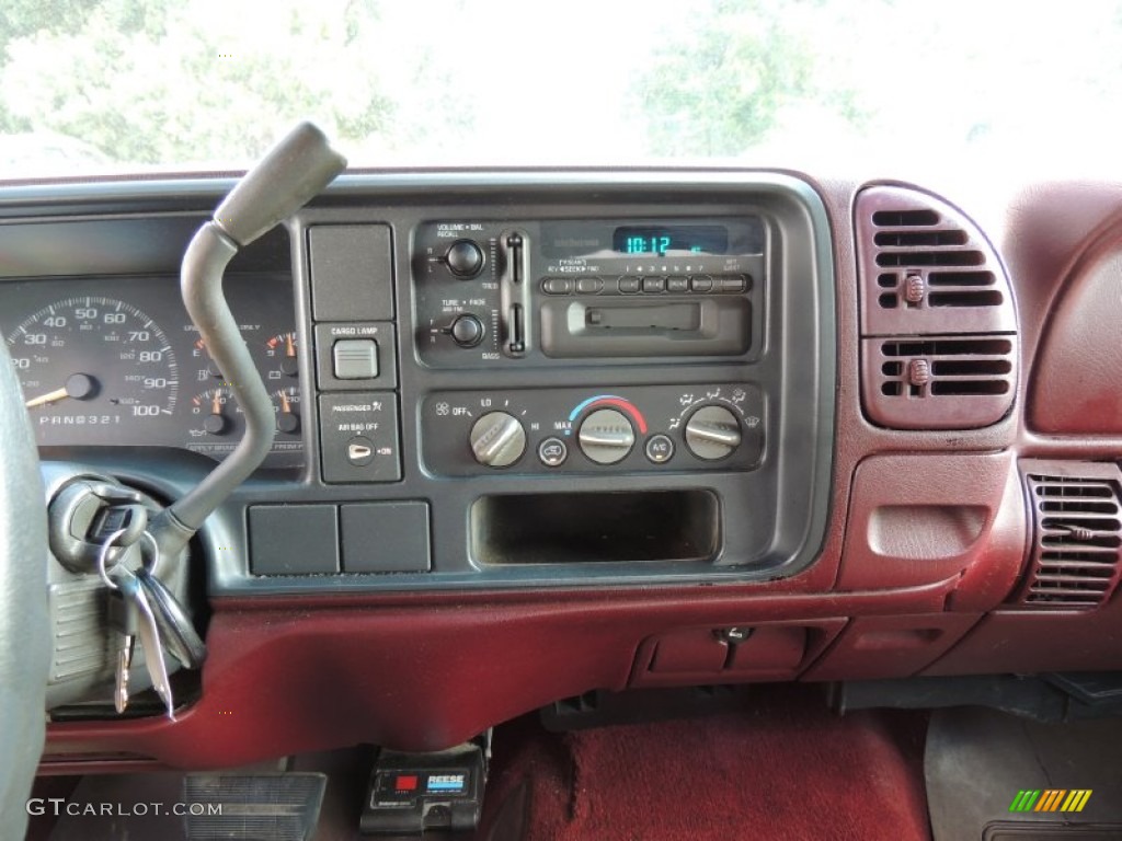 1998 Sierra 1500 SLE Extended Cab - Olympic White / Dark Red photo #12