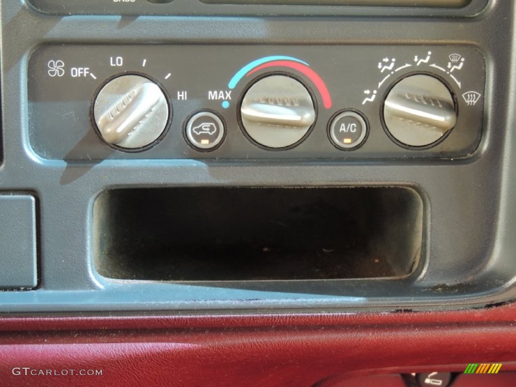 1998 Sierra 1500 SLE Extended Cab - Olympic White / Dark Red photo #14