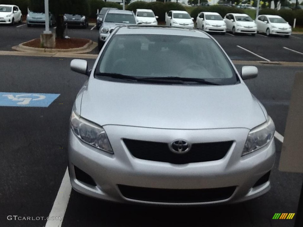 2009 Corolla XLE - Classic Silver Metallic / Ash photo #1