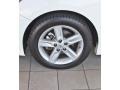 Super White - Camry XLE Photo No. 5