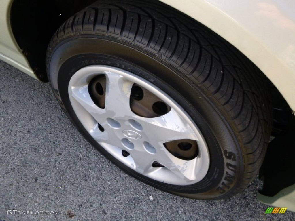 2004 Elantra GLS Sedan - Sea Shell Green / Beige photo #8