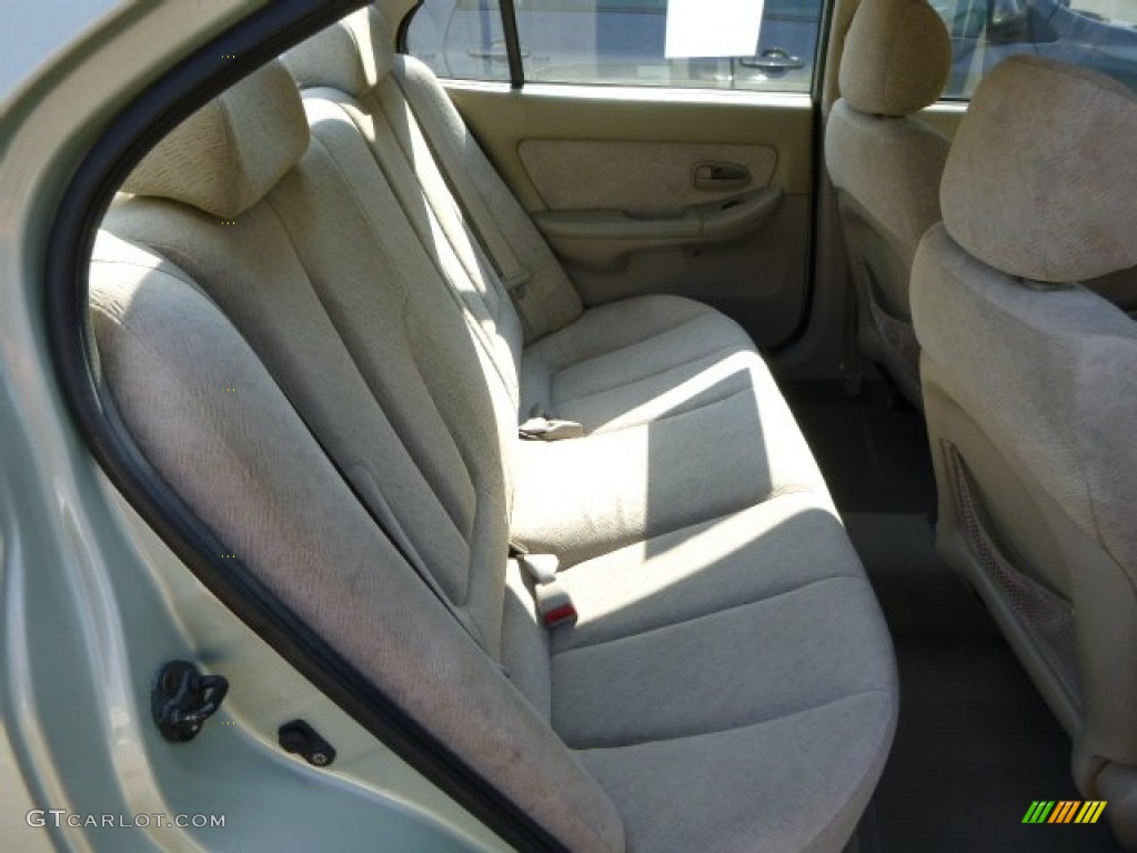 2004 Elantra GLS Sedan - Sea Shell Green / Beige photo #12