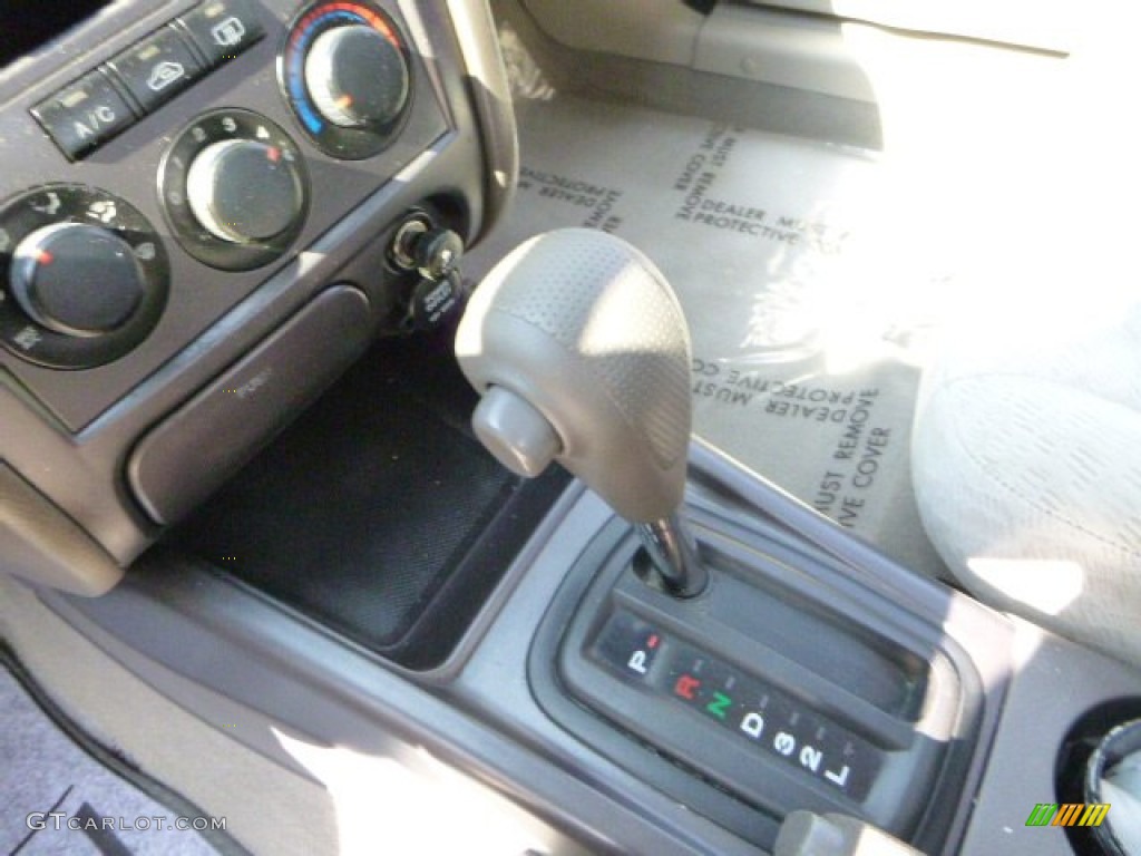 2004 Elantra GLS Sedan - Sea Shell Green / Beige photo #18