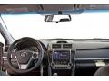 Super White - Camry SE Photo No. 12