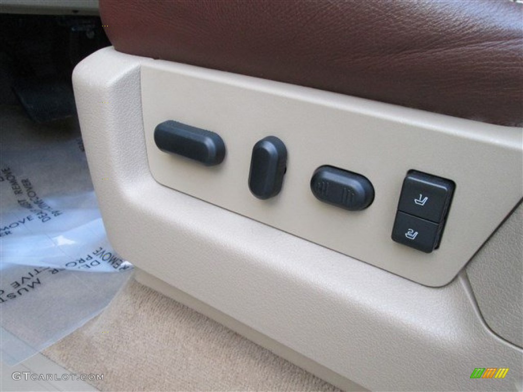 2010 F150 King Ranch SuperCrew 4x4 - Tuxedo Black / Chapparal Leather photo #16