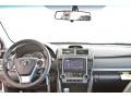 Super White - Camry SE Photo No. 12