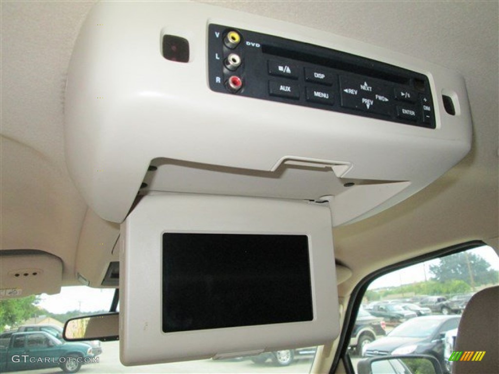 2003 Ford Expedition Eddie Bauer Entertainment System Photo #84886604