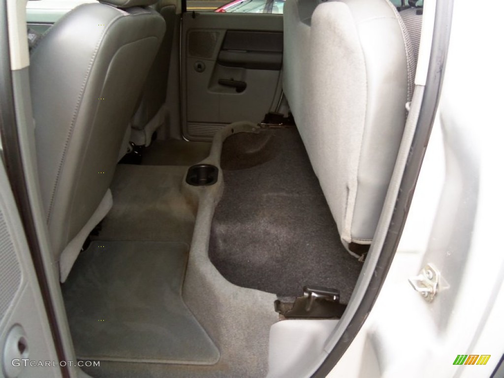 2008 Ram 2500 ST Quad Cab 4x4 - Bright Silver Metallic / Medium Slate Gray photo #23