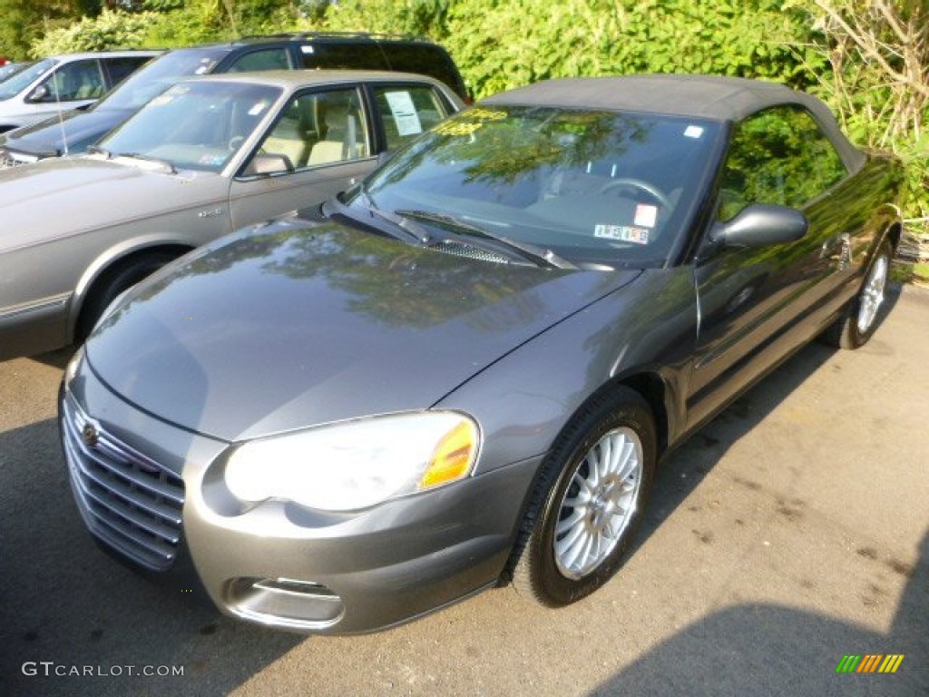 2004 Sebring LX Convertible - Graphite Metallic / Dark Slate Gray photo #5
