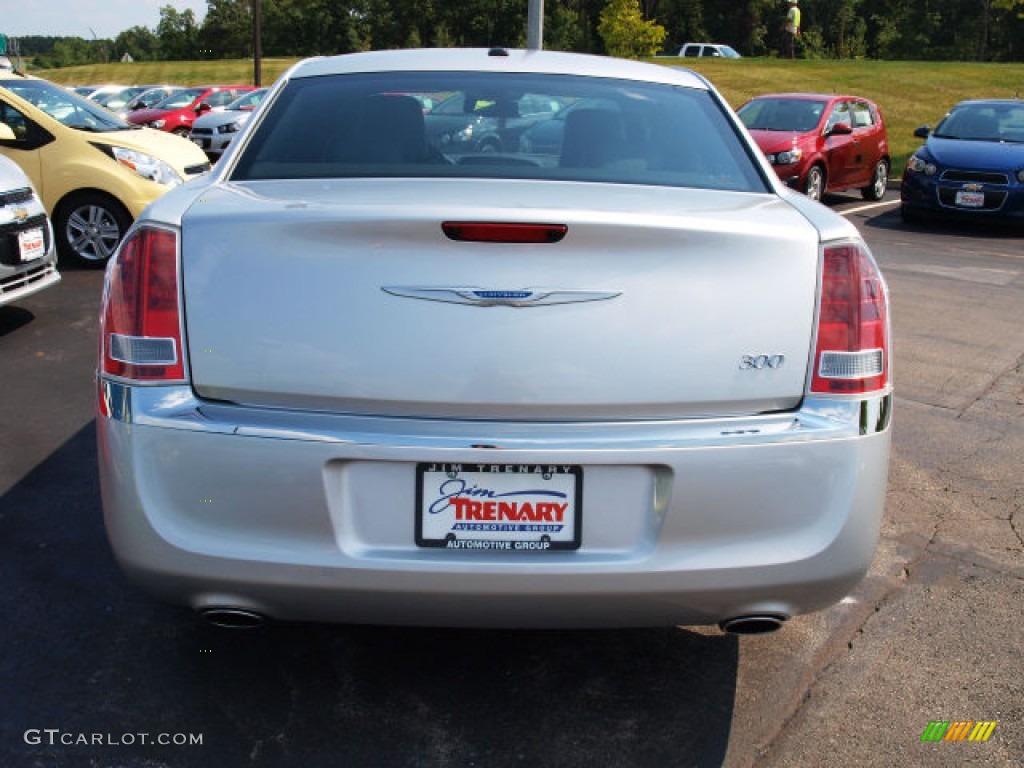 2012 300 Limited - Bright Silver Metallic / Black photo #6