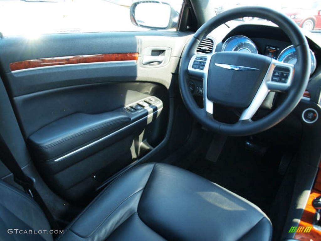 2012 300 Limited - Bright Silver Metallic / Black photo #11