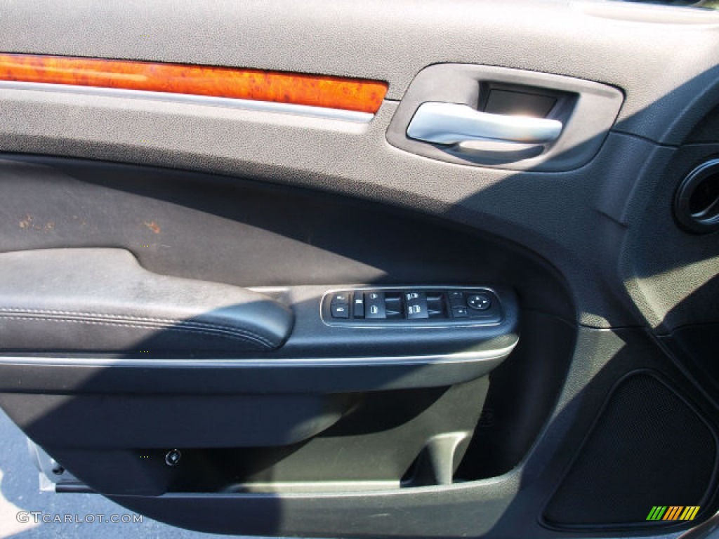2012 300 Limited - Bright Silver Metallic / Black photo #15