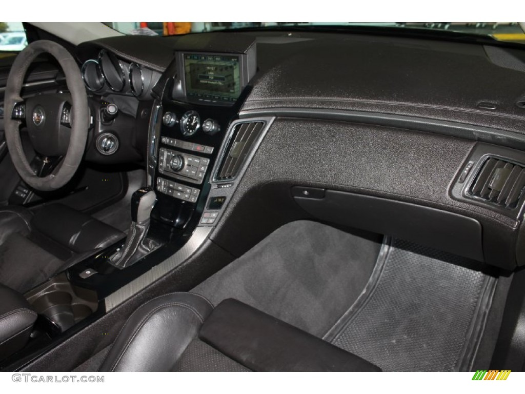 2010 Cadillac CTS -V Sedan Ebony Dashboard Photo #84890198
