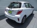 Super White - Yaris SE 5 Door Photo No. 5