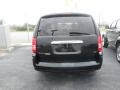 2008 Brilliant Black Crystal Pearlcoat Chrysler Town & Country Limited  photo #17